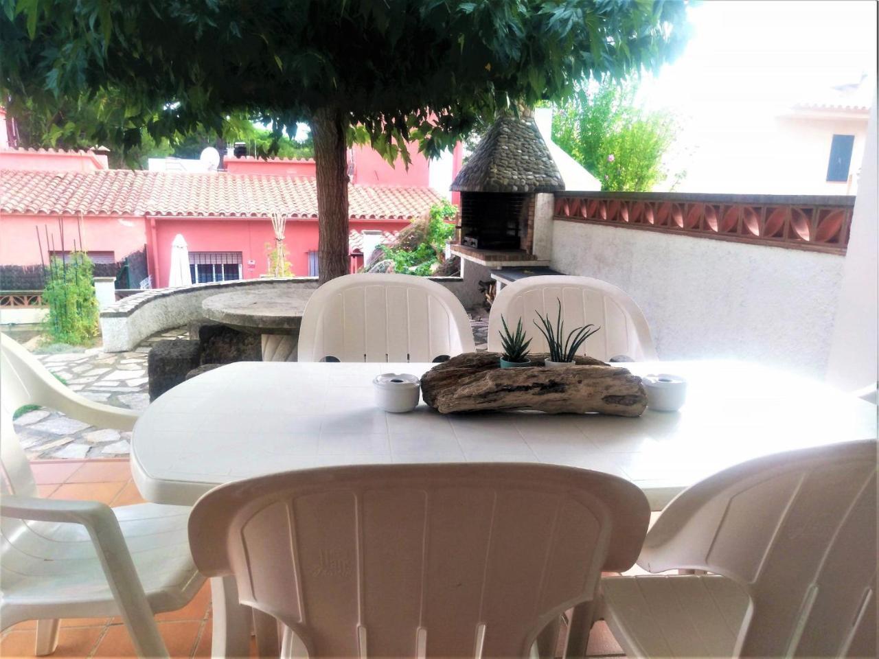 Vacay Apartamento Montgo, Agradable Jardin! En Costa Brava L'Escala! Luaran gambar