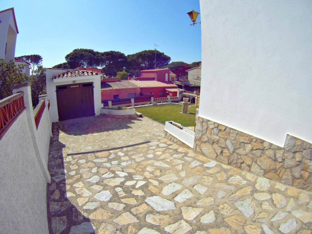 Vacay Apartamento Montgo, Agradable Jardin! En Costa Brava L'Escala! Luaran gambar
